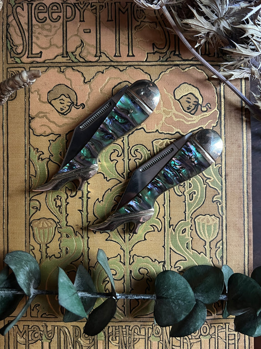 Abalone Lady Leg Pocket Knife