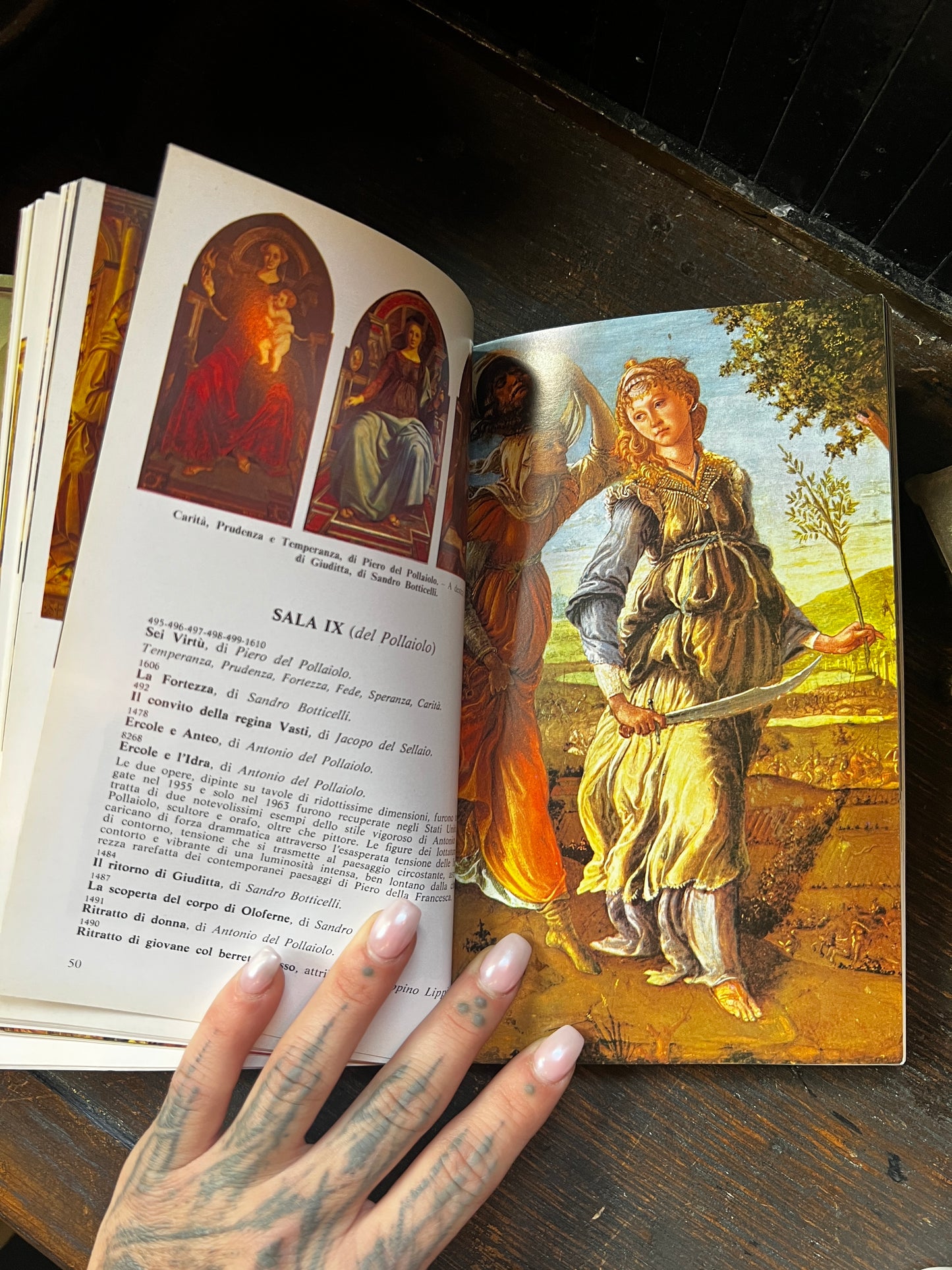 The Uffizi: New Complete Guide Claudio Pescio