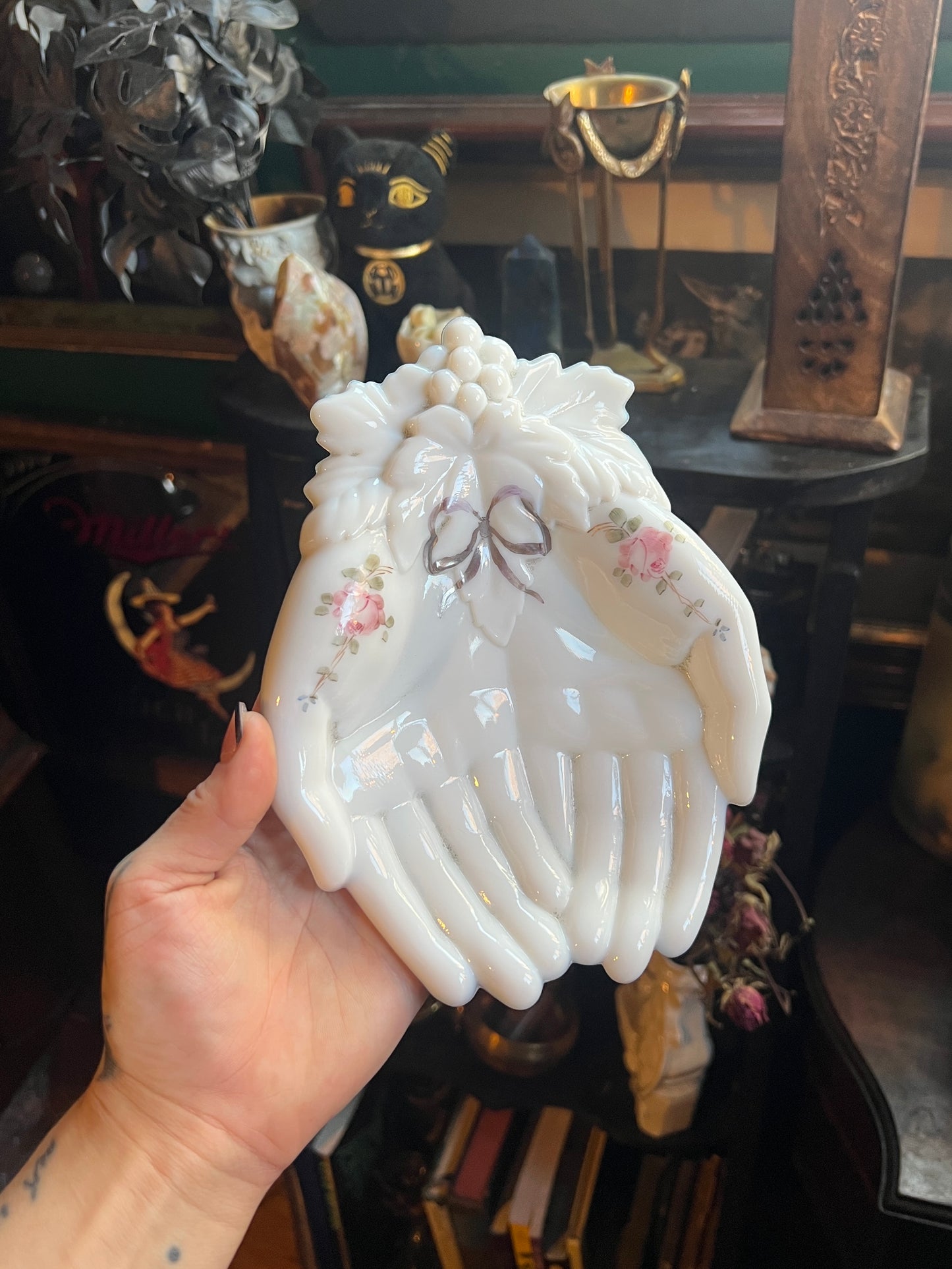 Westmoreland Milk Glass Hands Dish