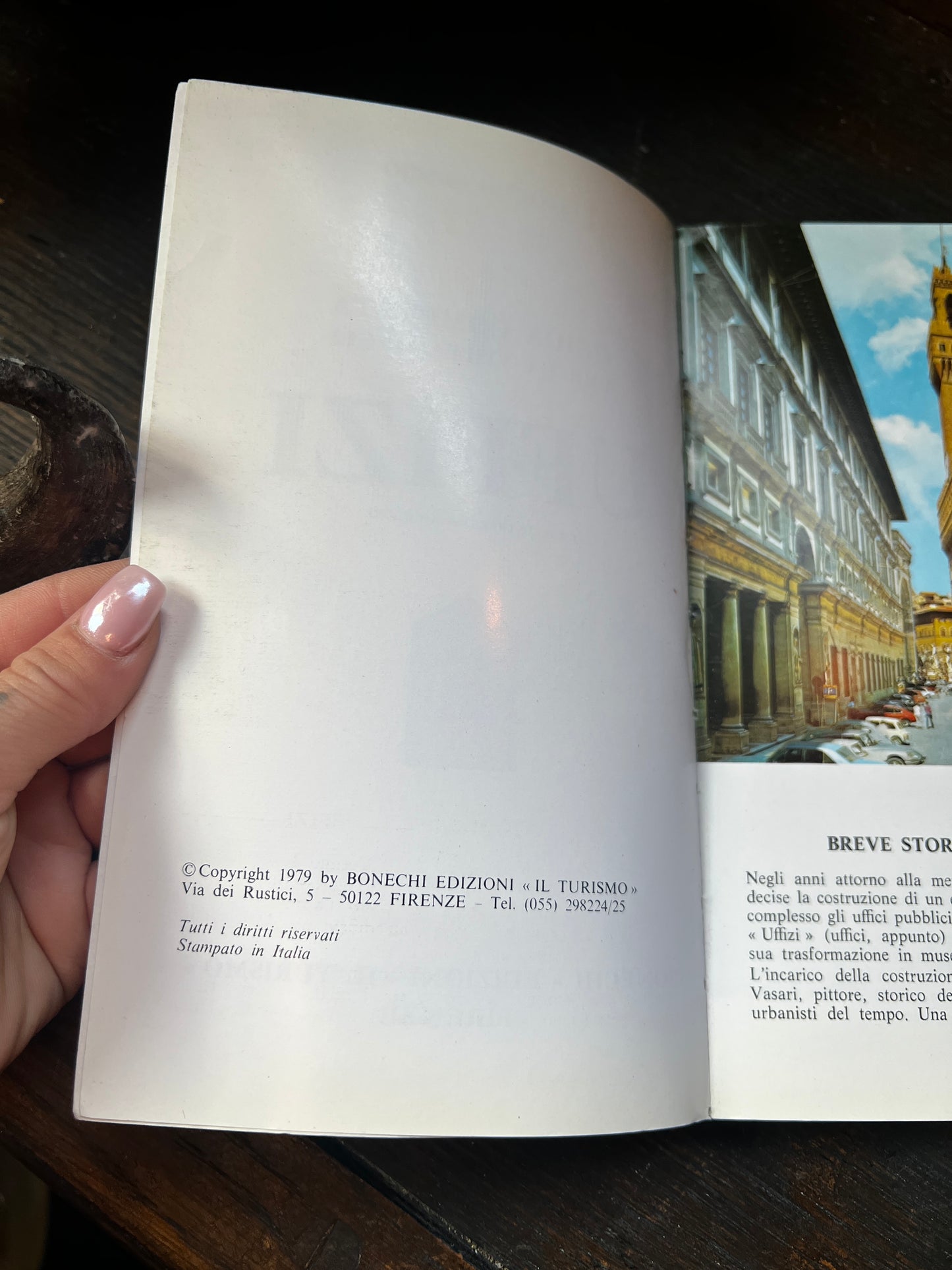 The Uffizi: New Complete Guide Claudio Pescio