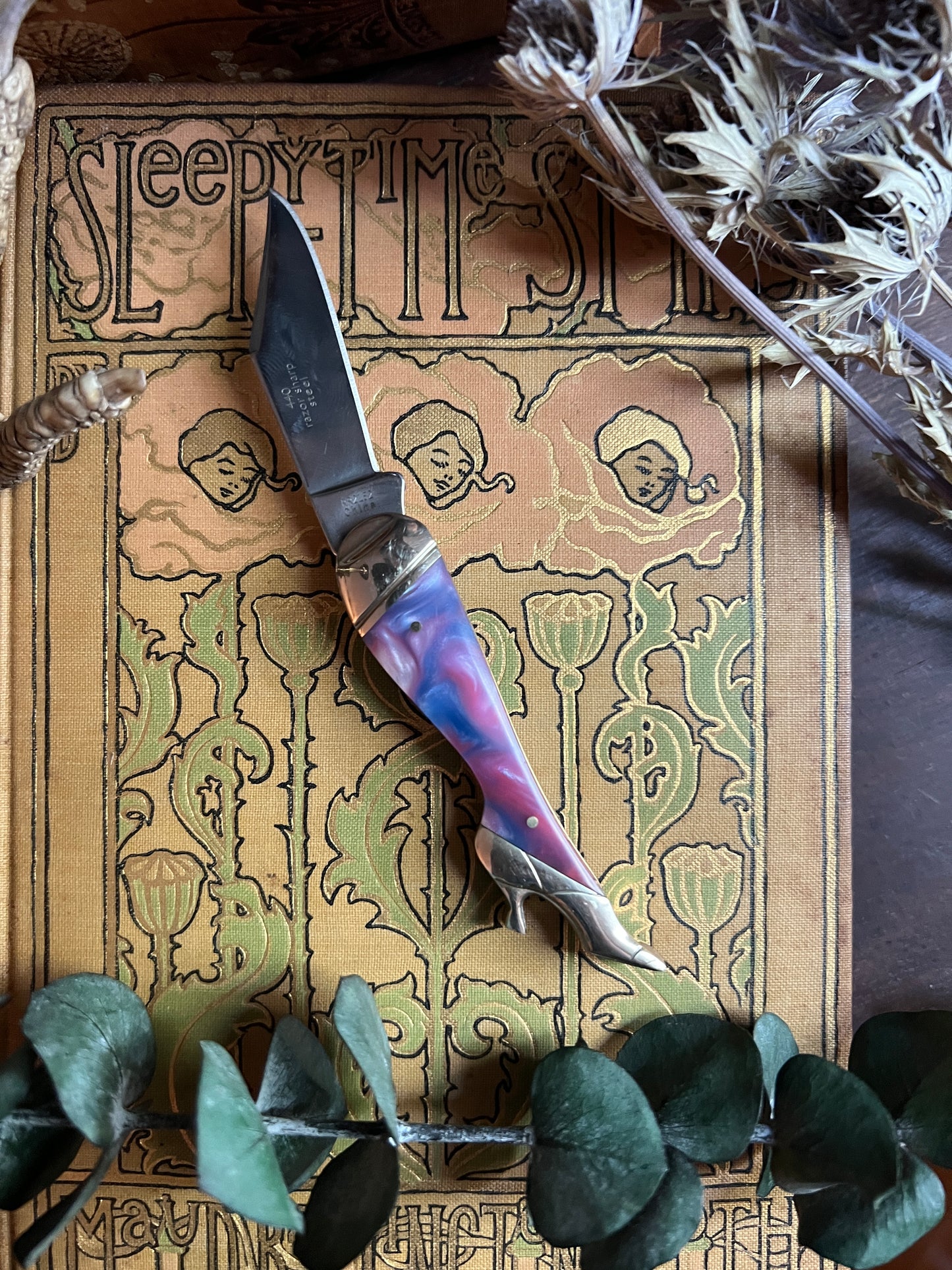 Pink & Purple Swirl Lady Leg Pocket Knife