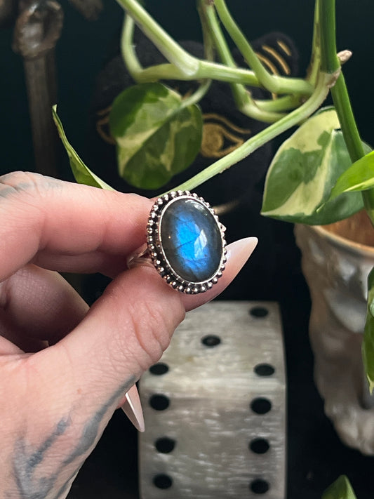 Sterling Oval Labradorite Ring