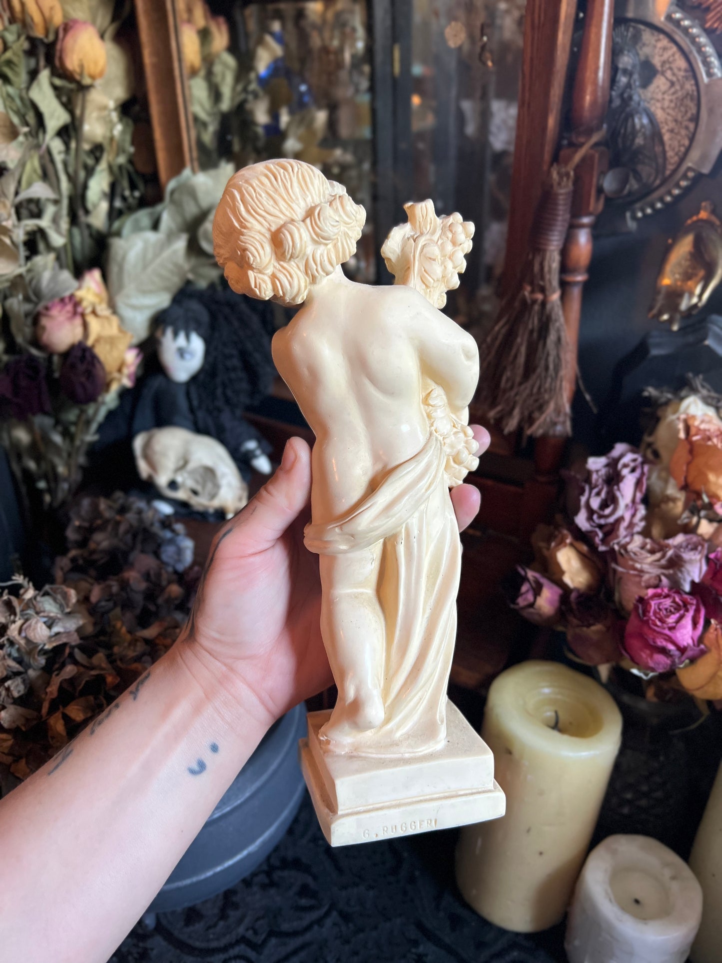 Italian Cherub Statue Ruggeri