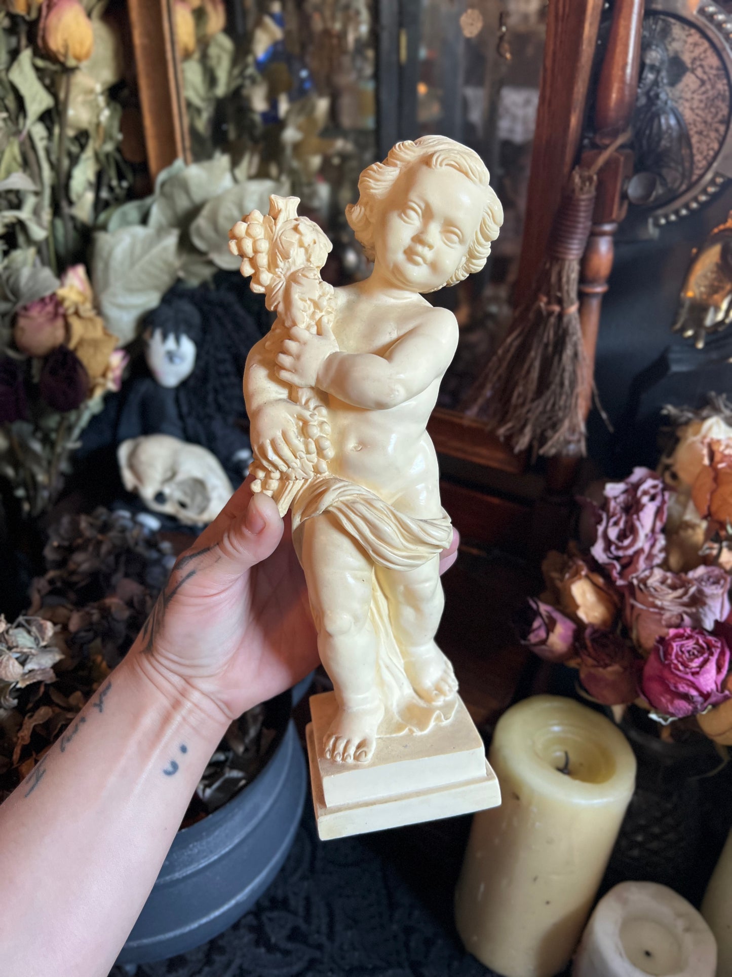 Italian Cherub Statue Ruggeri