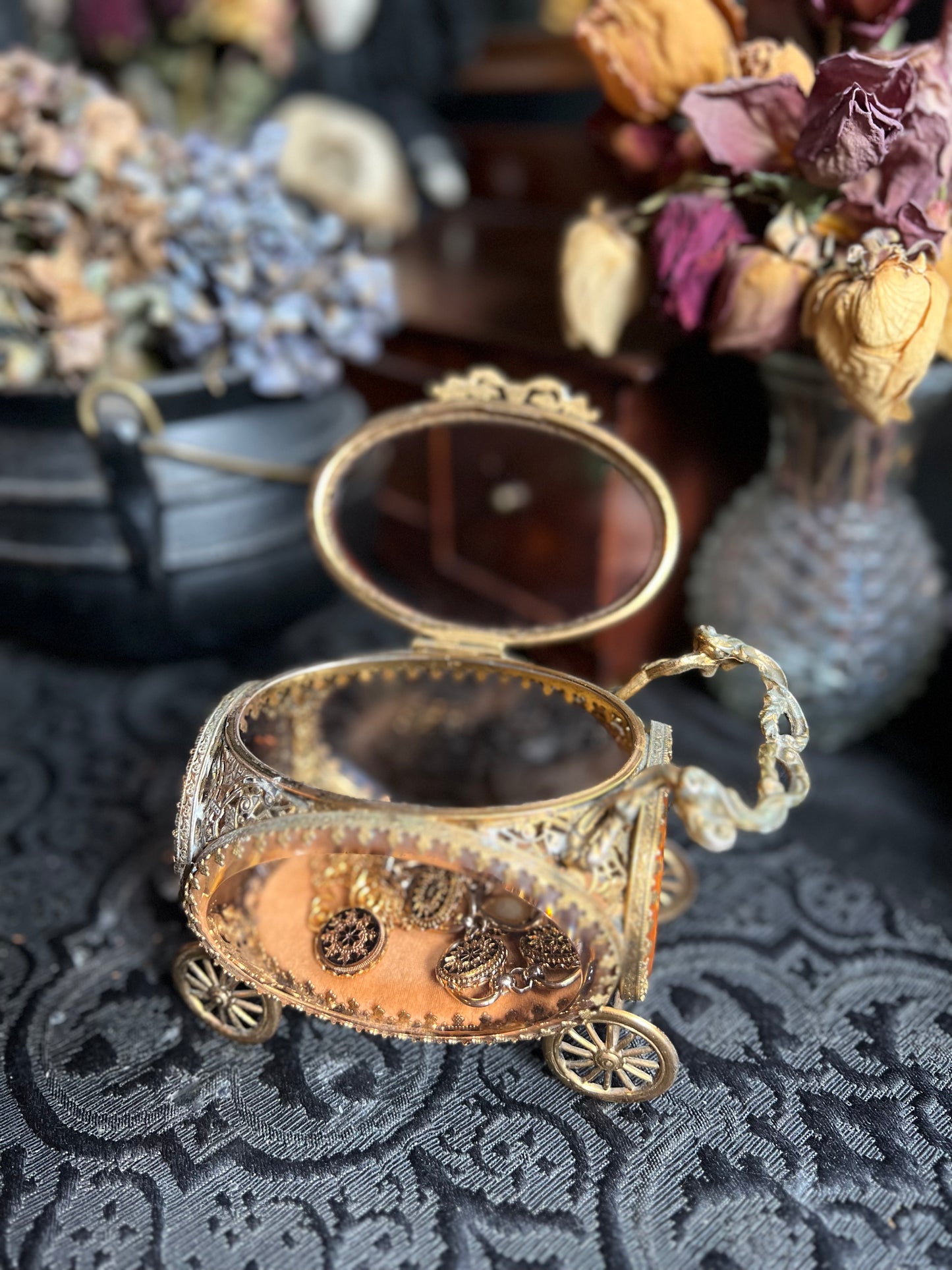 Terracotta Cherub Shelf