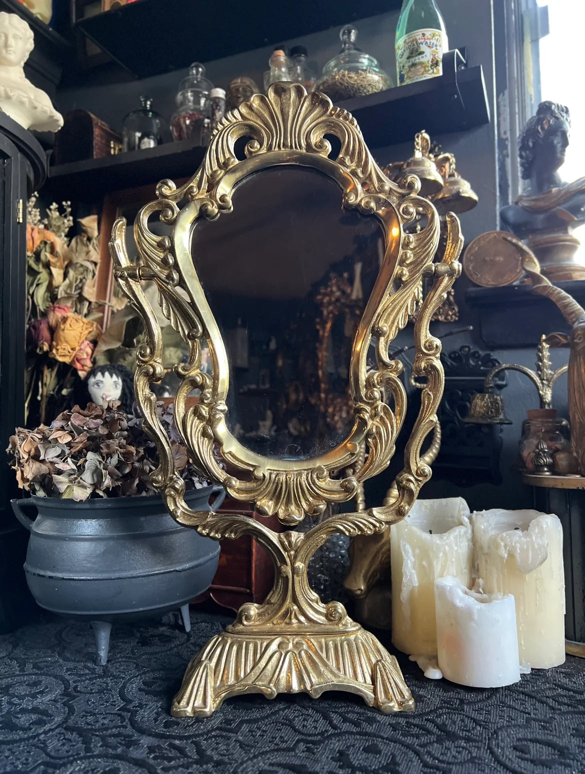 Mirrors, Jewelry & Vanity Decor