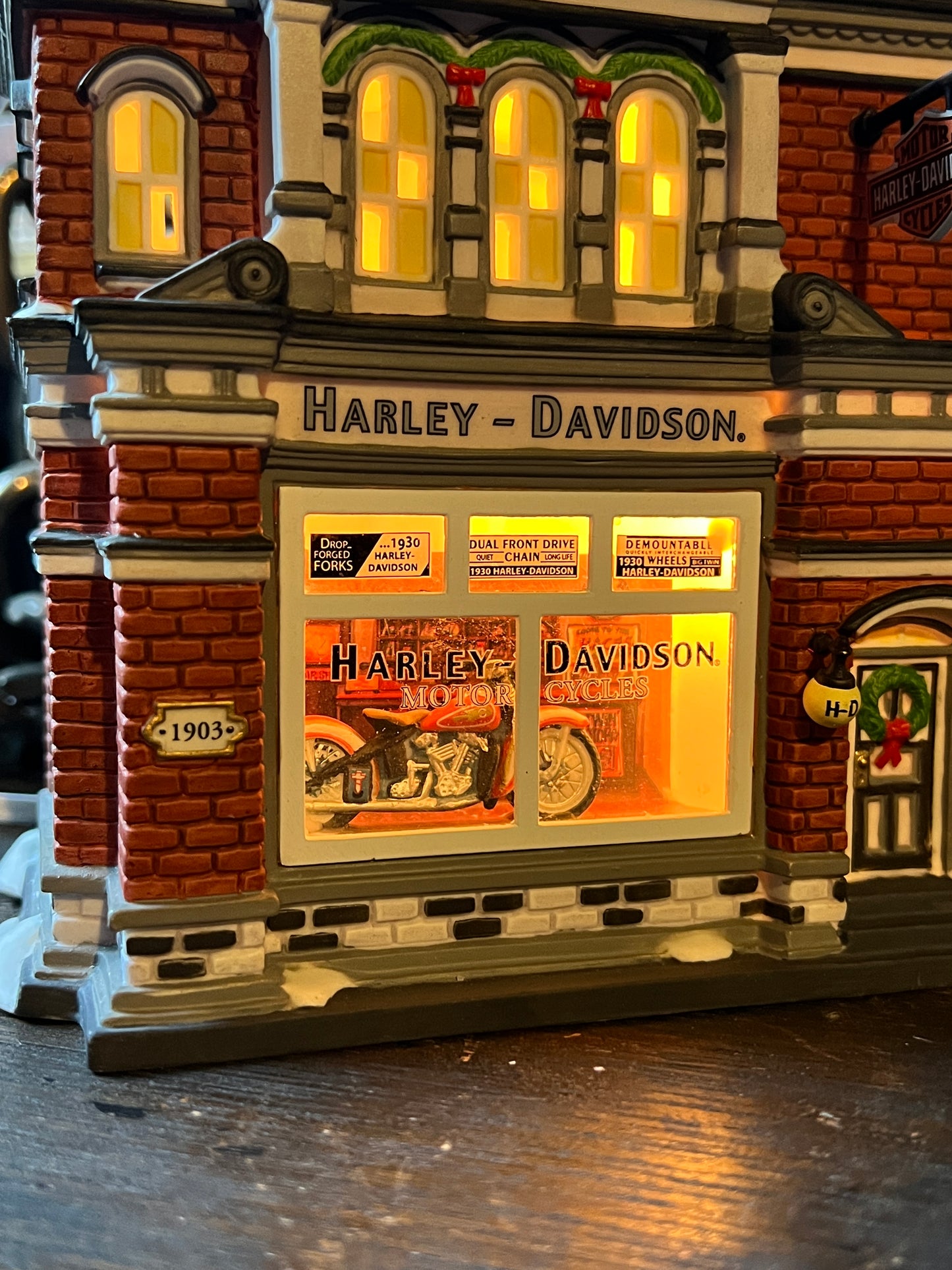 Department 56 Harley Davidson Christmas City Dealership