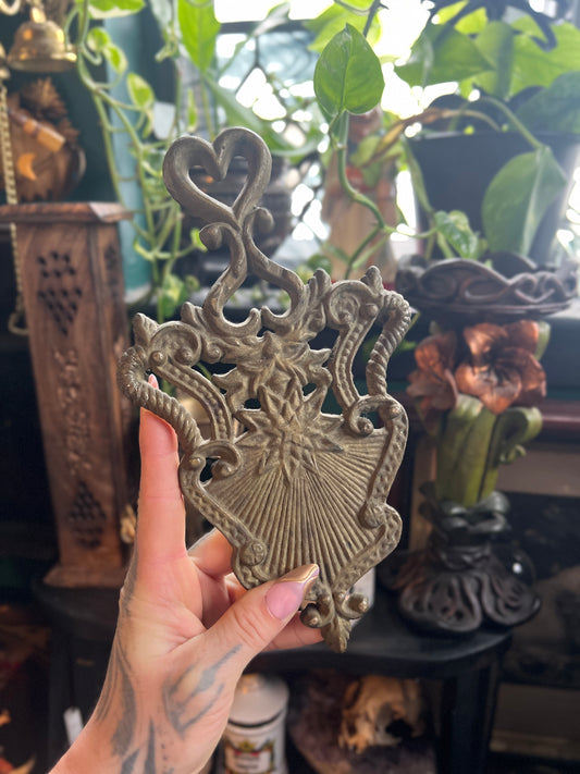 Cast Iron Starburst Trivet