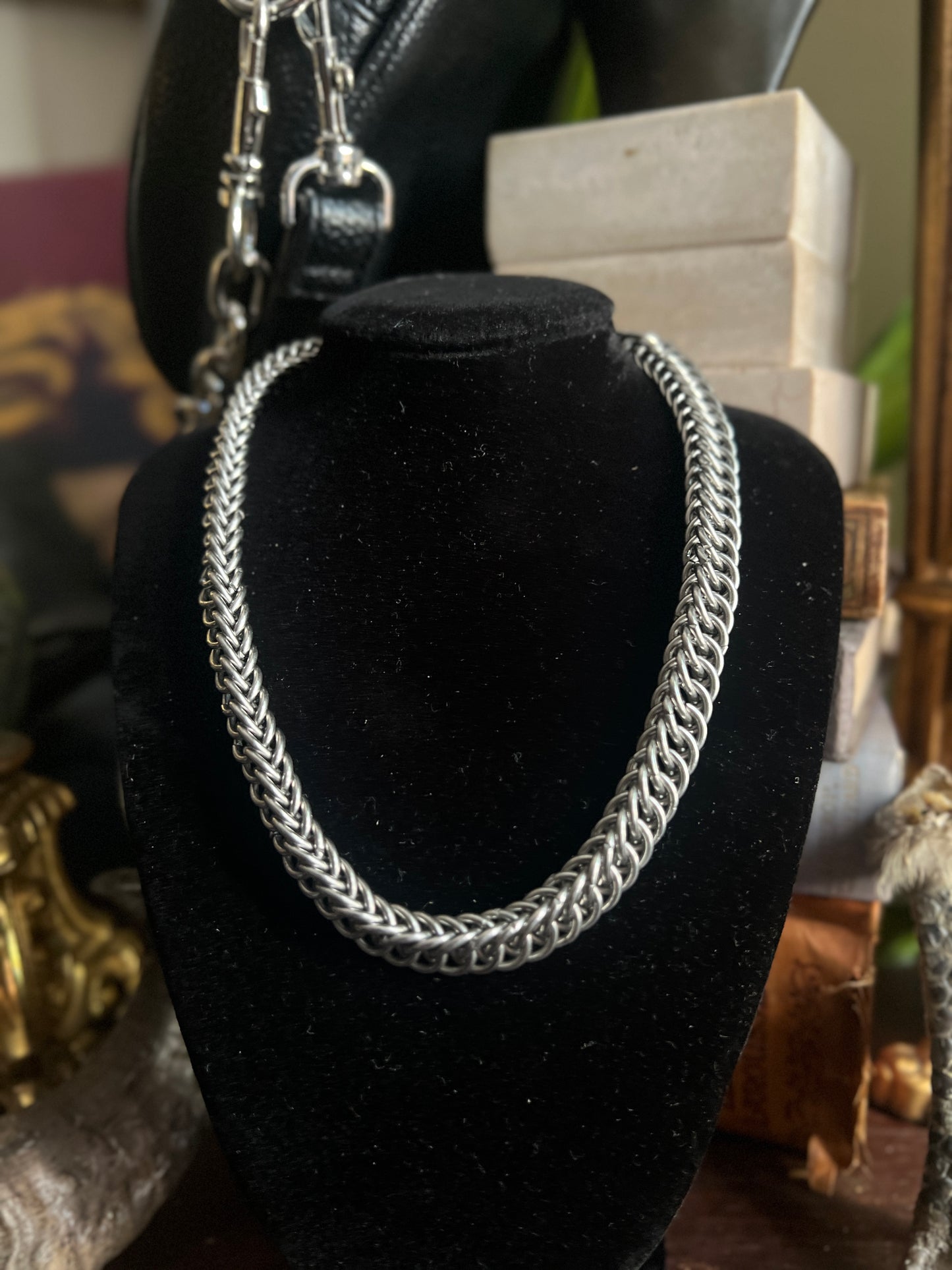 Iron Vertebrae Chain