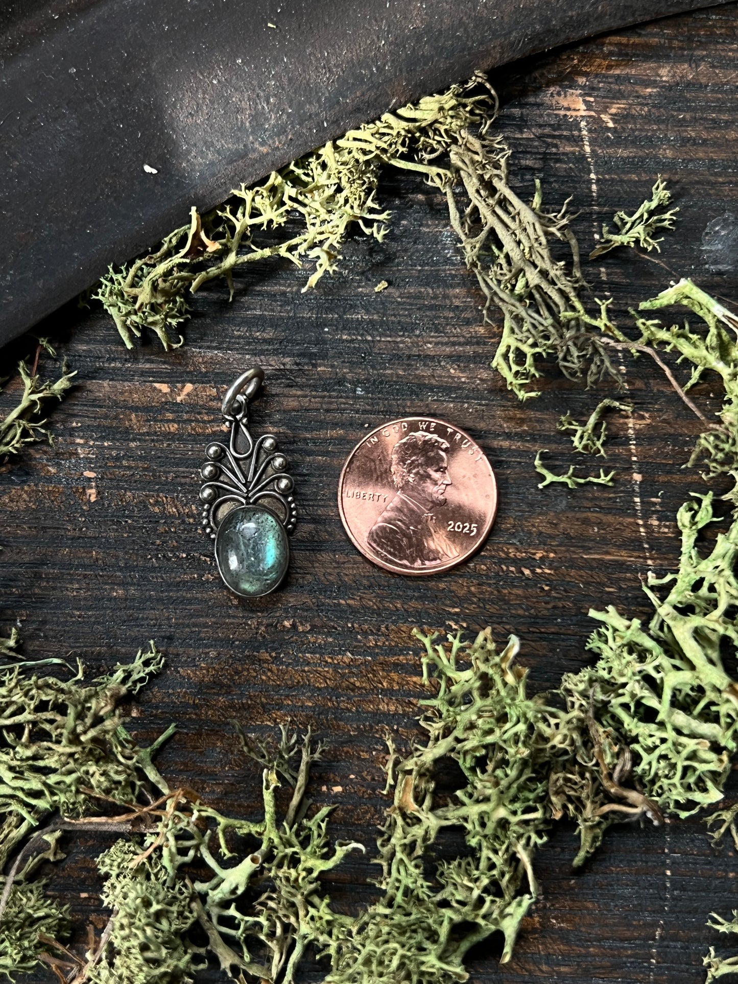 Sterling Labradorite Pendant
