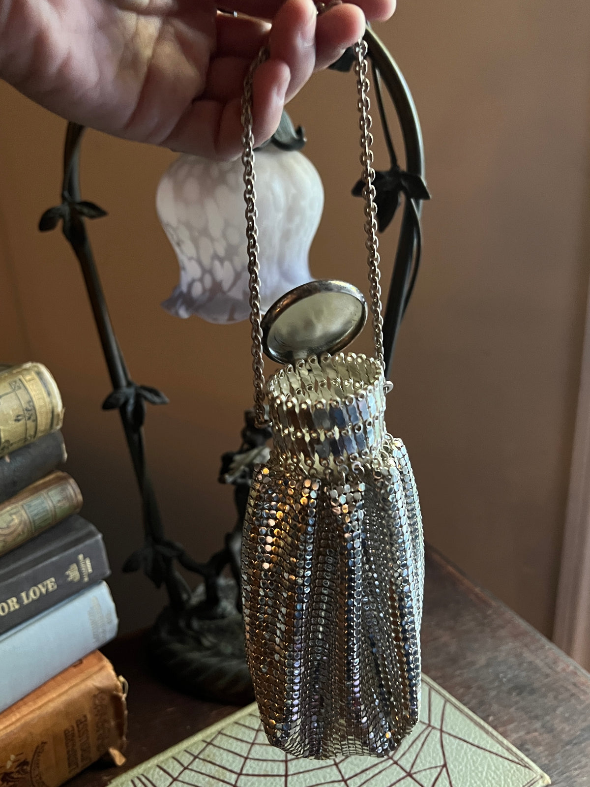 Art Deco Whiting & Davis Mesh Dance Purse c. 1920s–1930s
