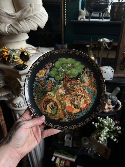 Lukomorya Russian Fairytale Plate