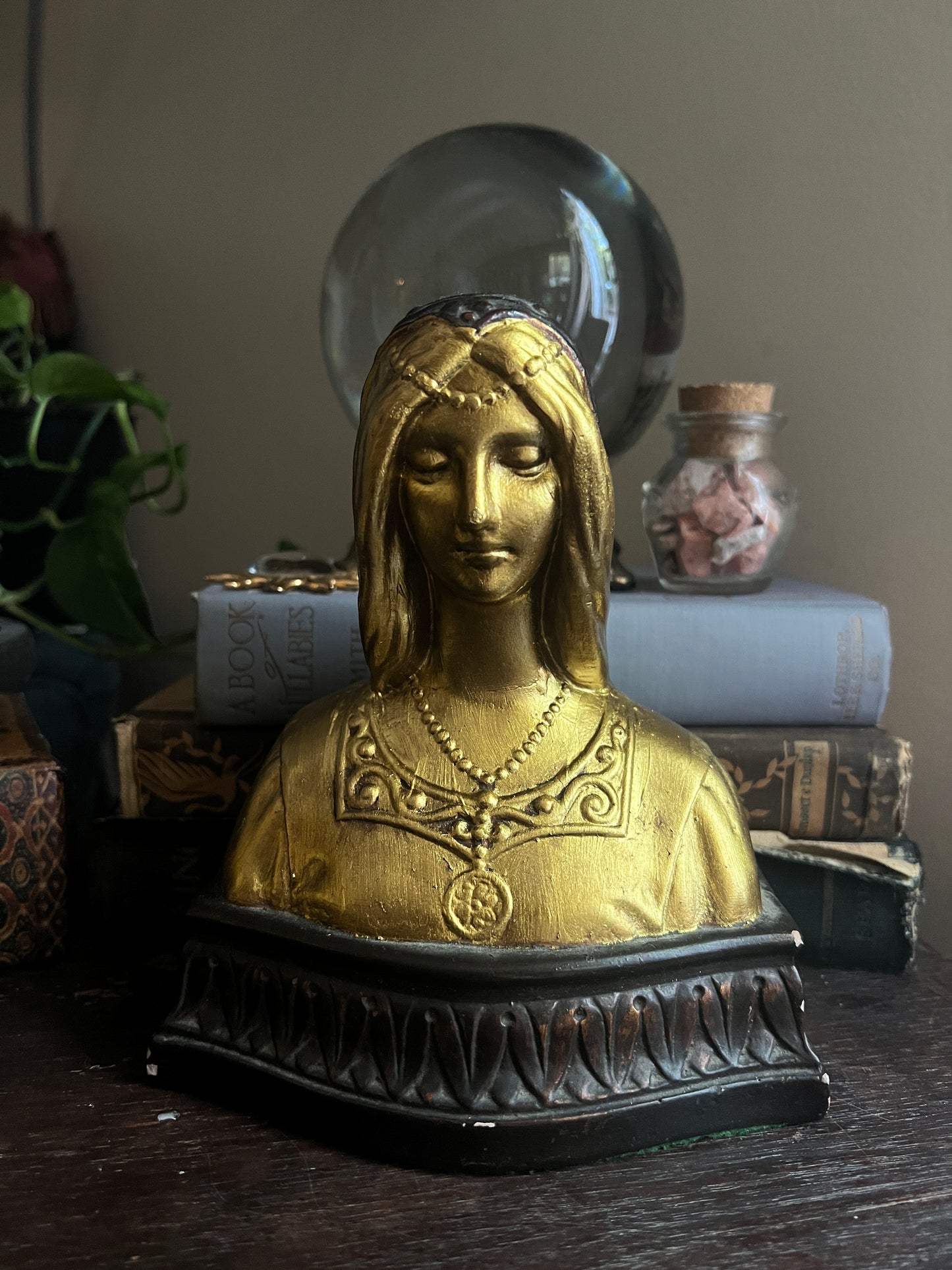 Dante and Beatrice Chalkware Bookends