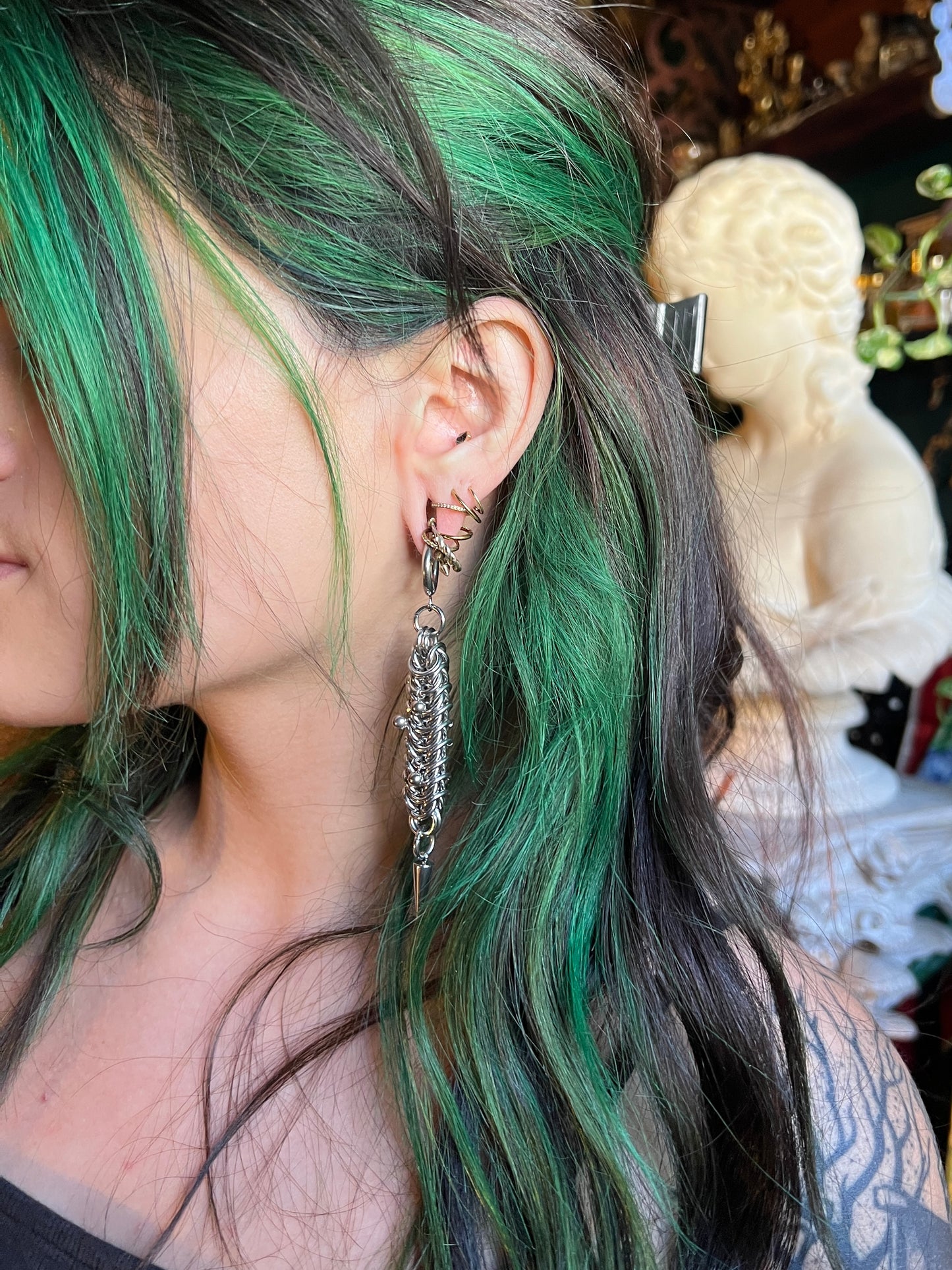 Vertebrae Spike Earrings