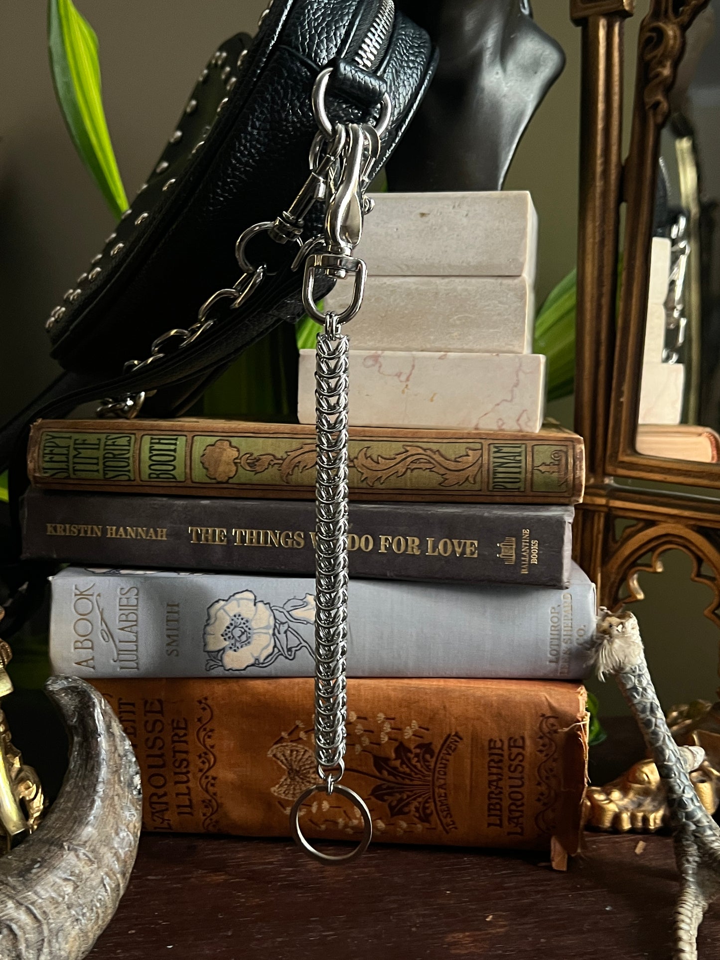 Knight’s Lanyard Keychain