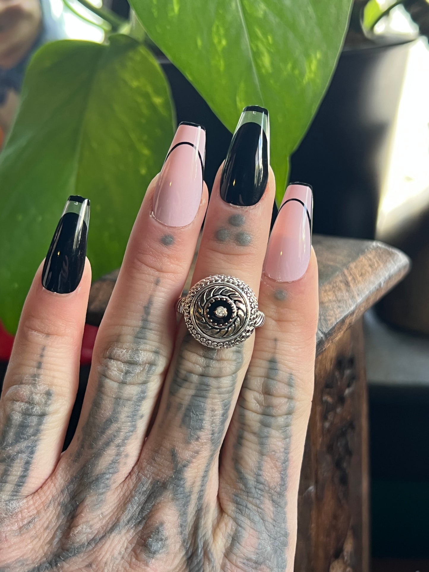 Antique Inspired Laurel Wreath Silver Ring