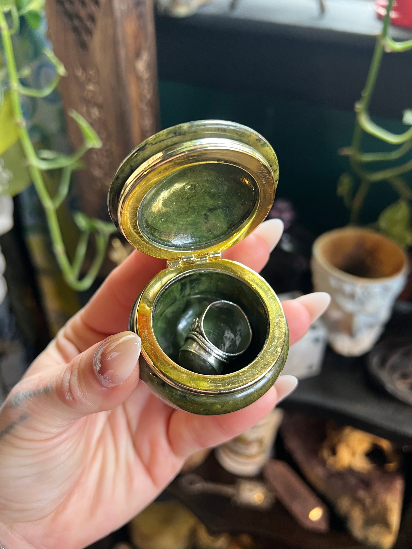 Italian Green Alabaster Trinket Box