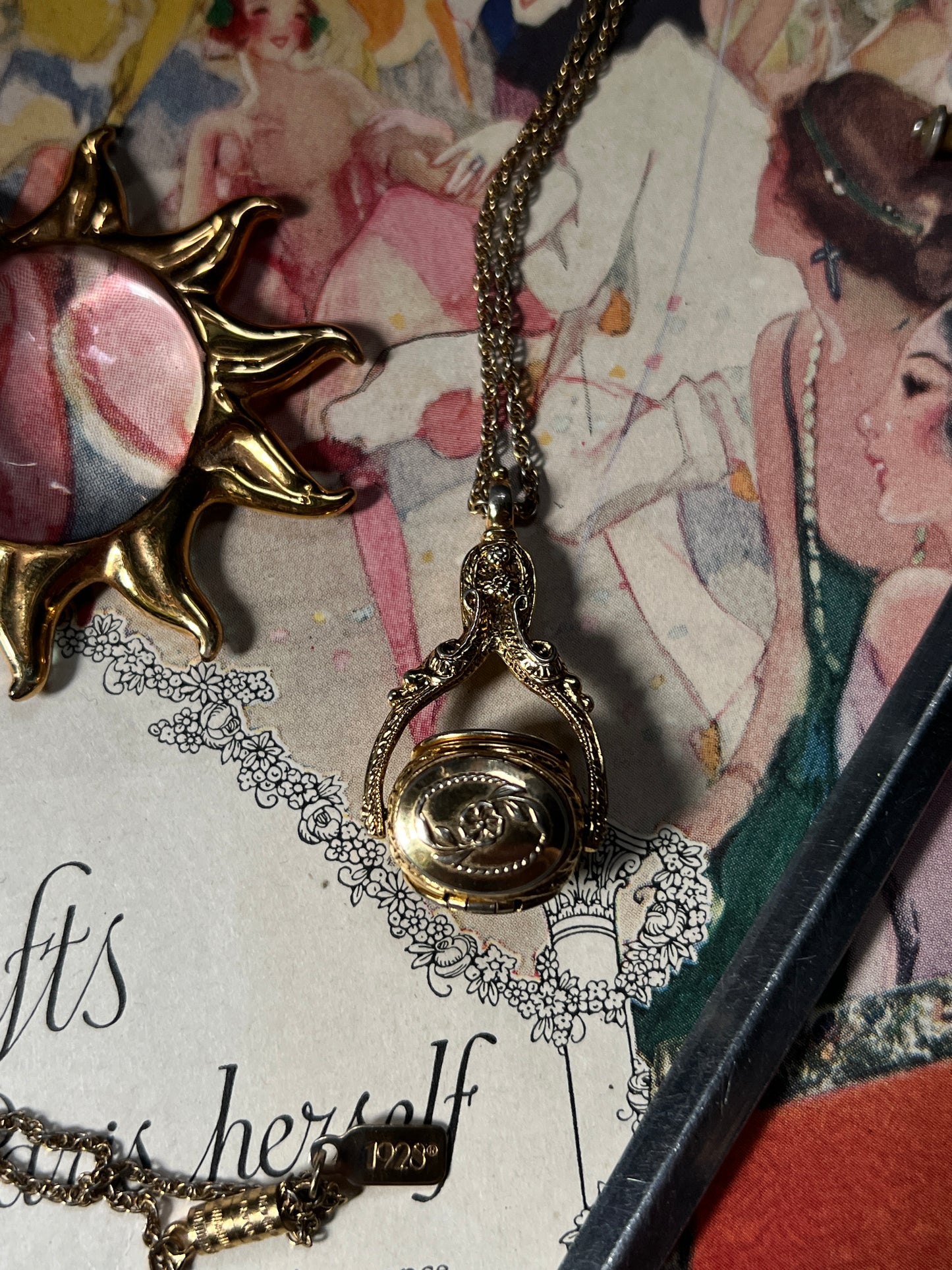 The 1928 3-Sided Spinner Locket Necklace