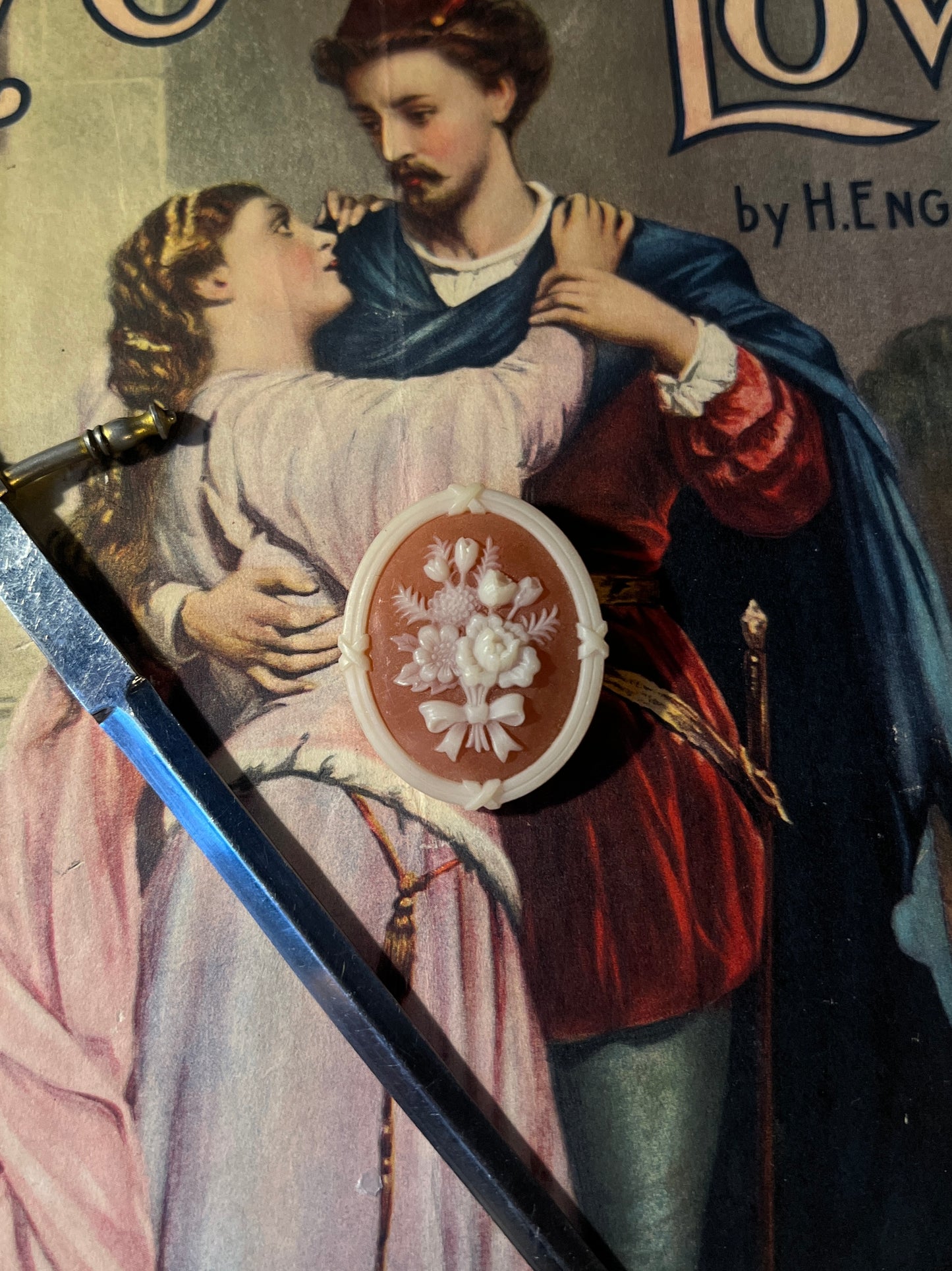 Victorian Floral Bouquet Cameo Brooch