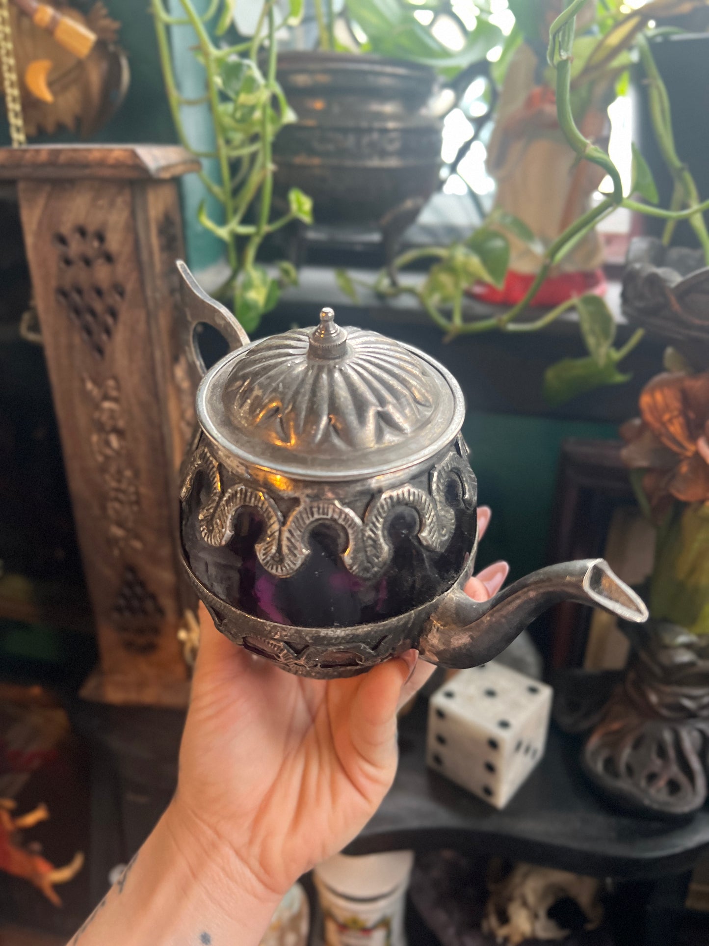Amethyst Ornate Silver-plated Teapot