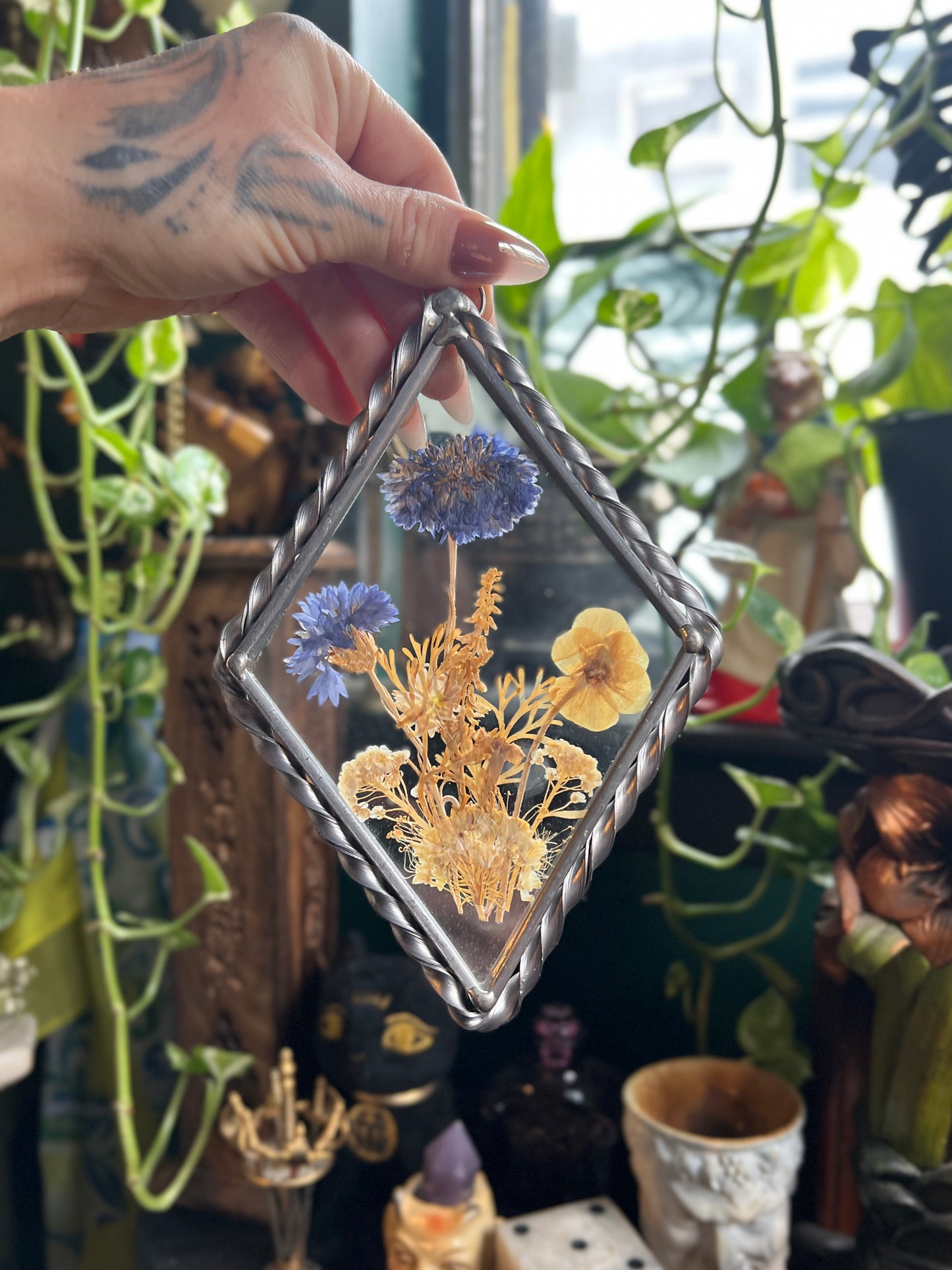 Diamond Pressed Floral Sun Catcher