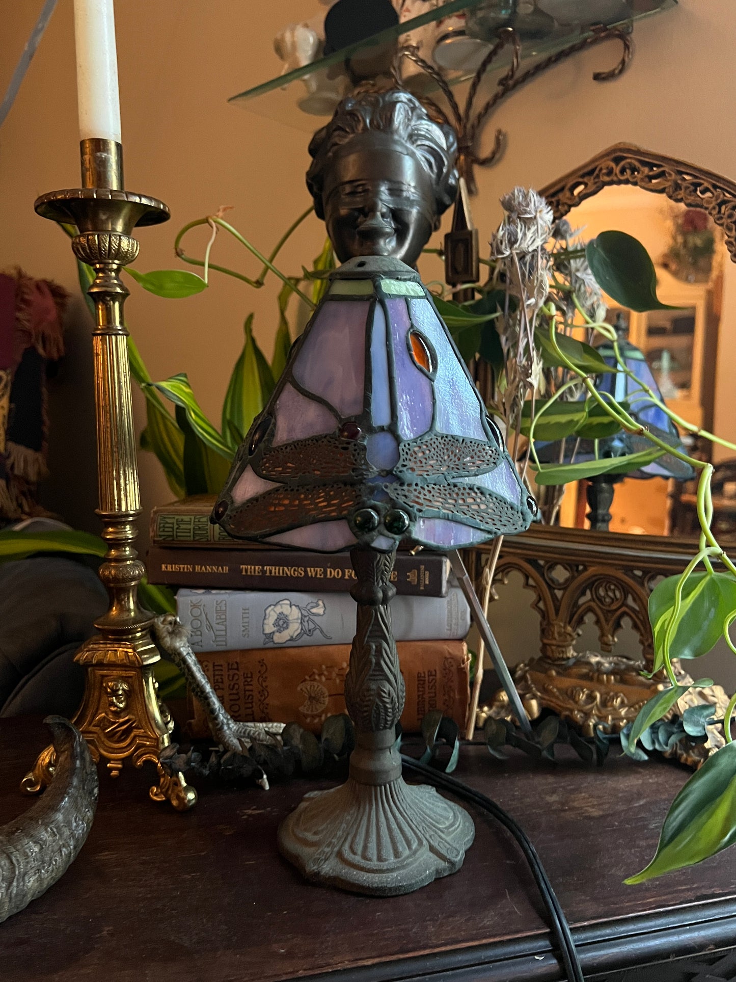 Tiffany Style Dragonfly Stained Glass Lamp