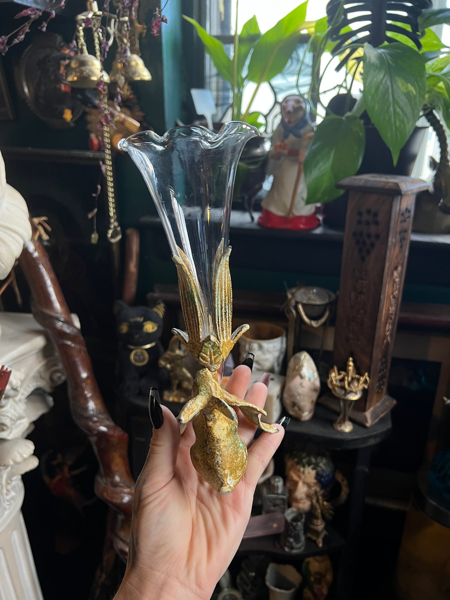 Victorian Style Figural Rabbit & Foliage Bud Vase