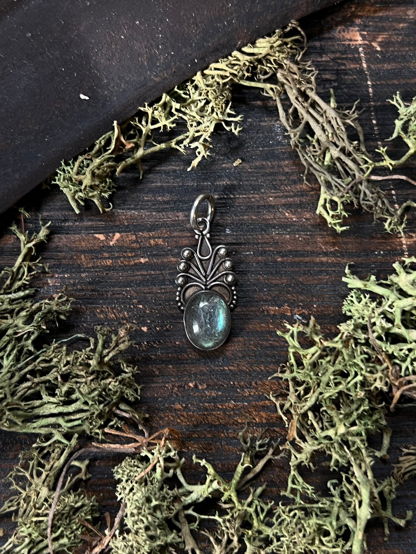 Sterling Labradorite Pendant