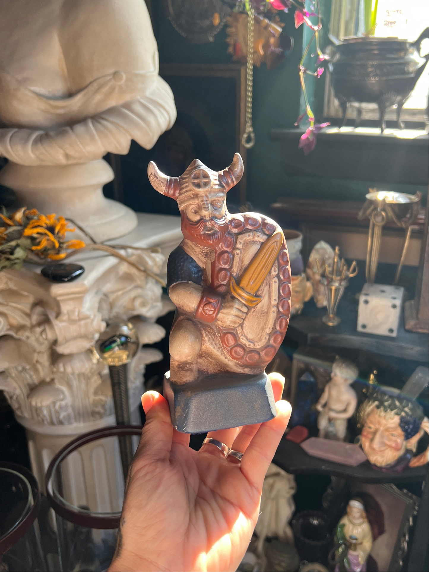 1971 Gare By Keith White Kneeling Viking Figurine