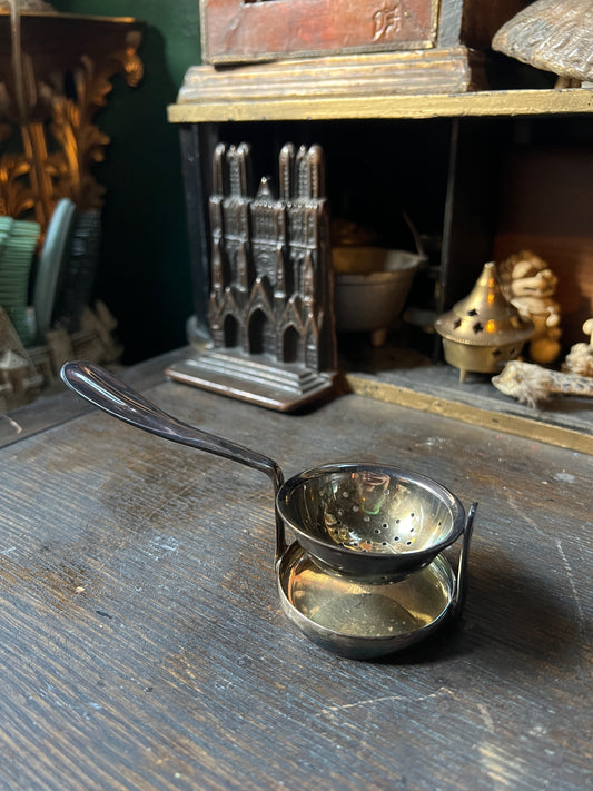 Swivel Tea Strainer