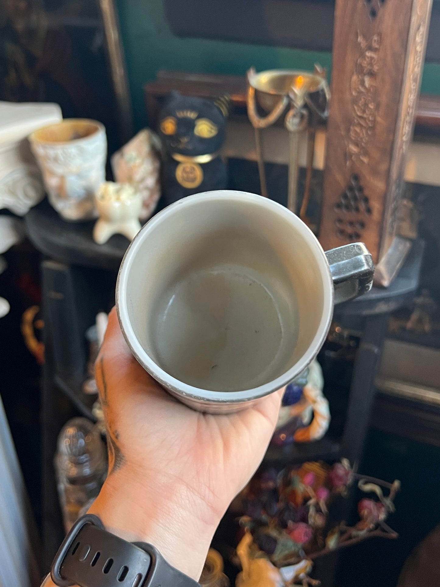 Leo the Lion Milk Glass Mug