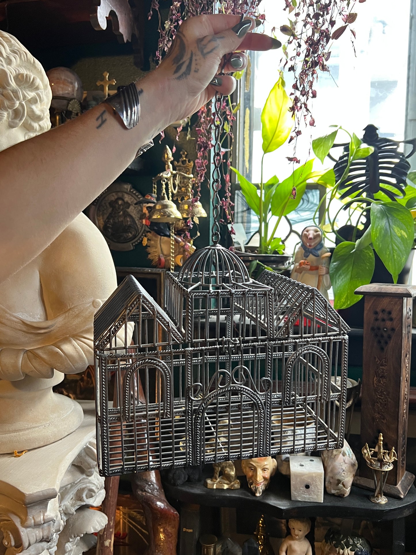 Metal Hanging Wire Bird Cage House Decor w Hinged Top Plants Ornate Rustic