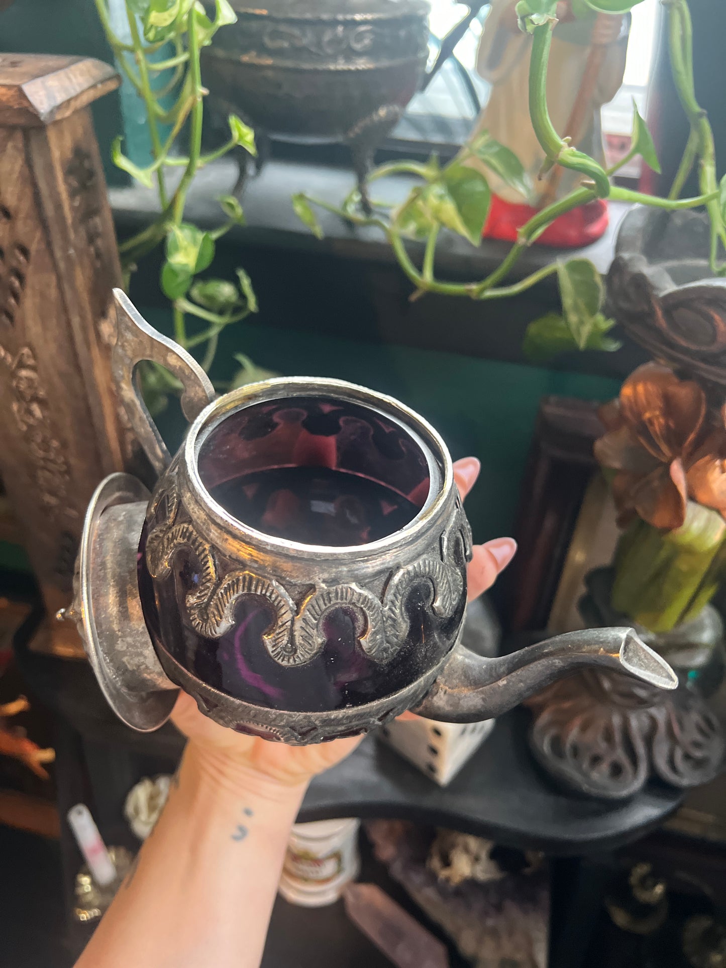 Amethyst Ornate Silver-plated Teapot