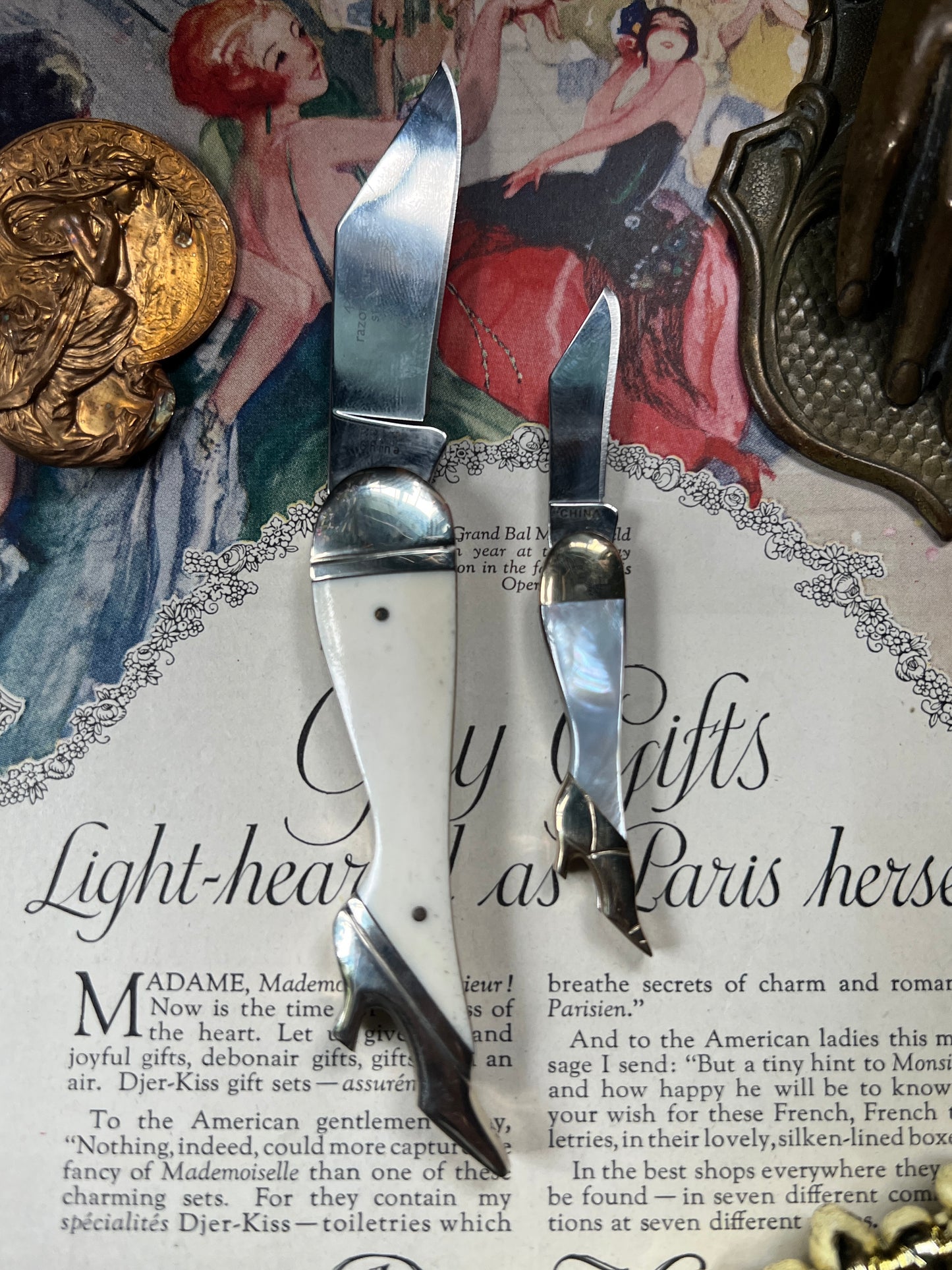 Lady Leg Pocket Knife