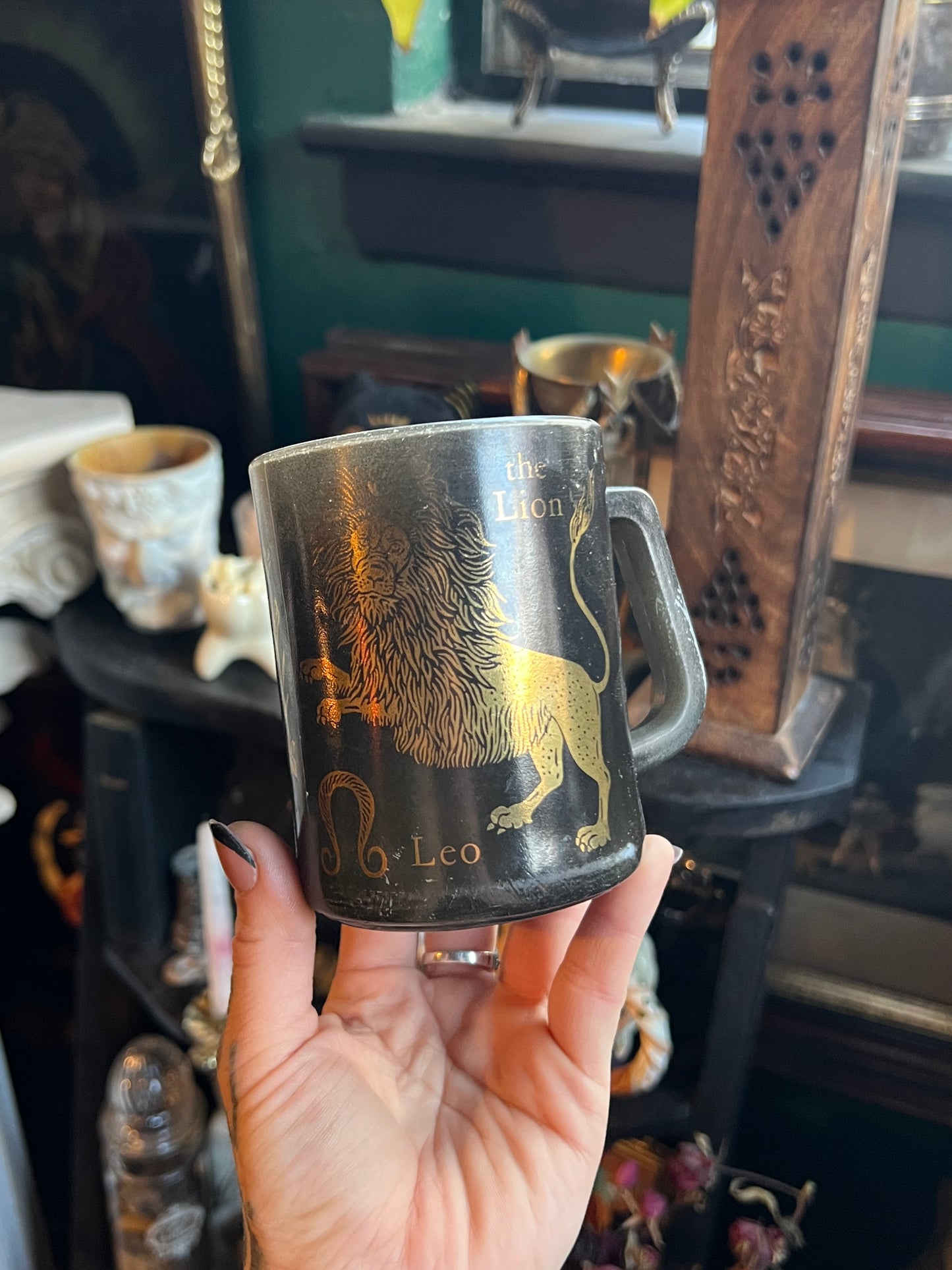 Leo the Lion Milk Glass Mug