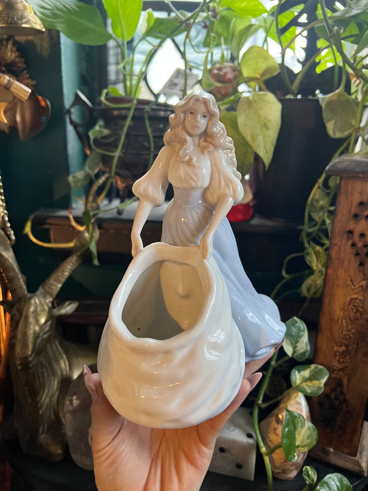 House of Loyd Maiden Planter Figurine