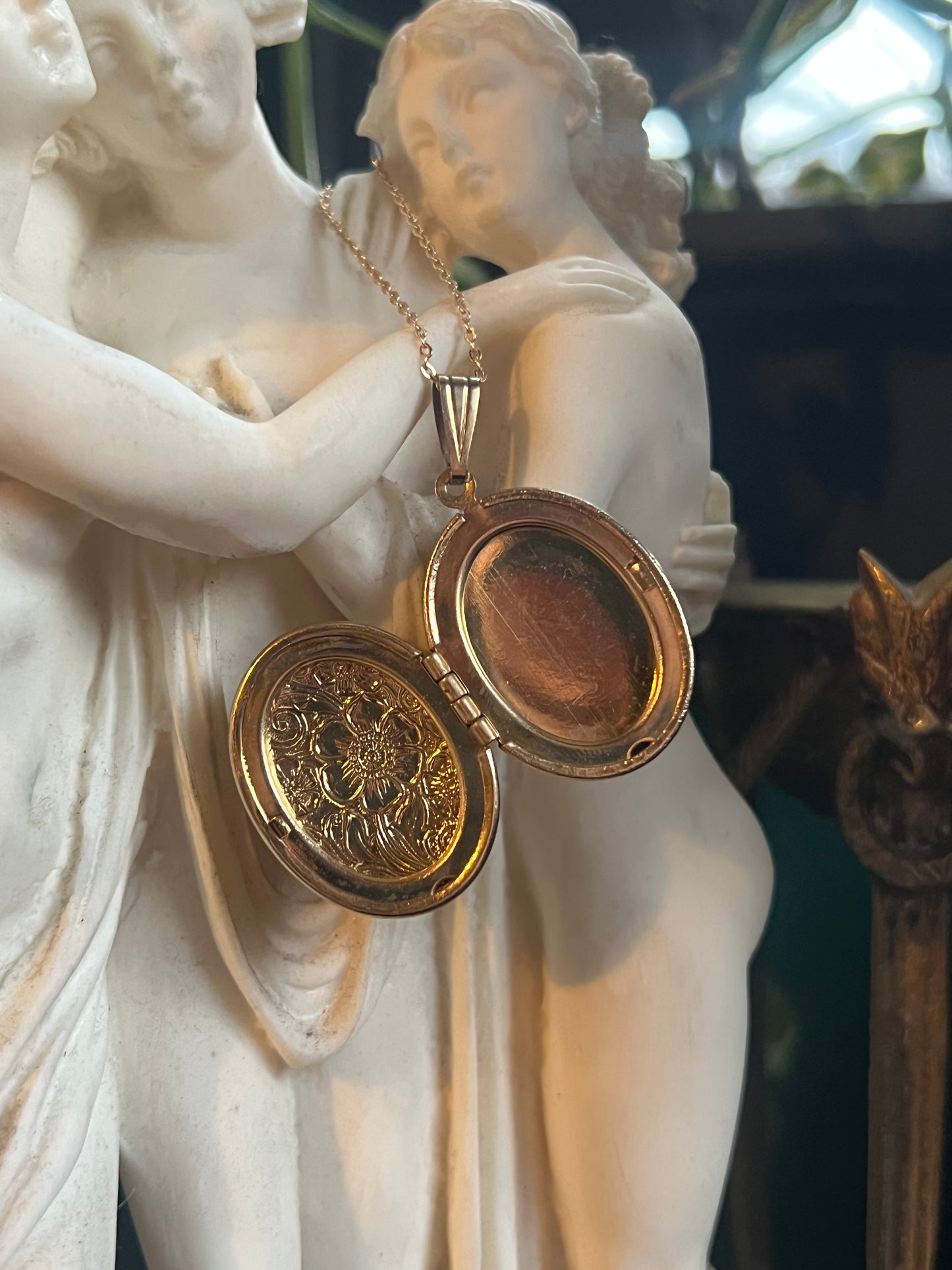 Three Graces Cameo Locket
