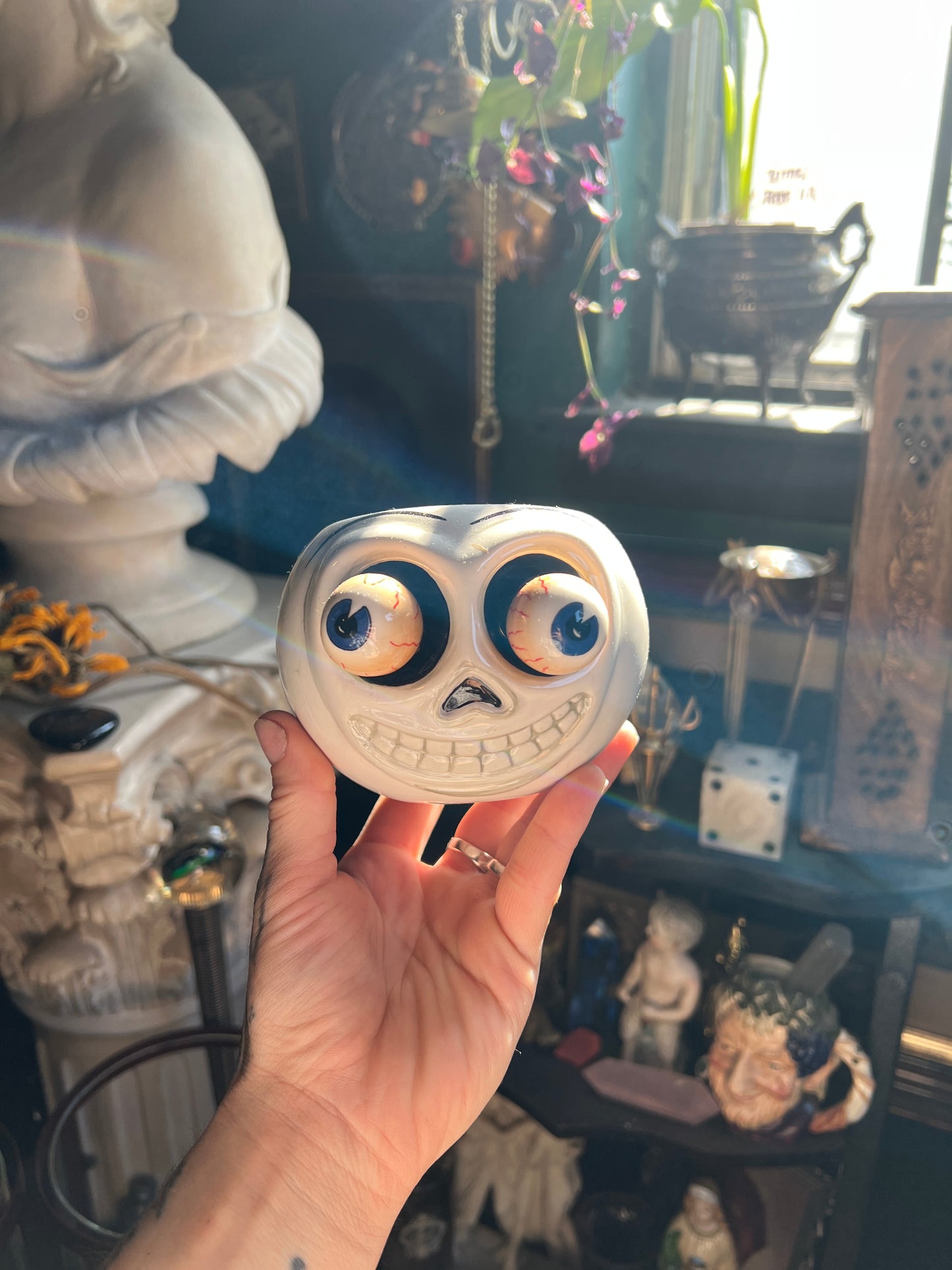 Bobble Eye Skull Bowl