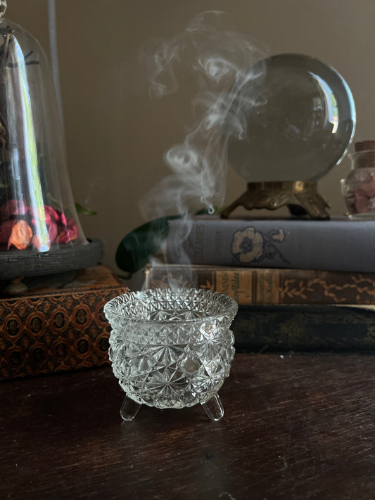 Daisy & Button Miniature Cauldron Incense Burner