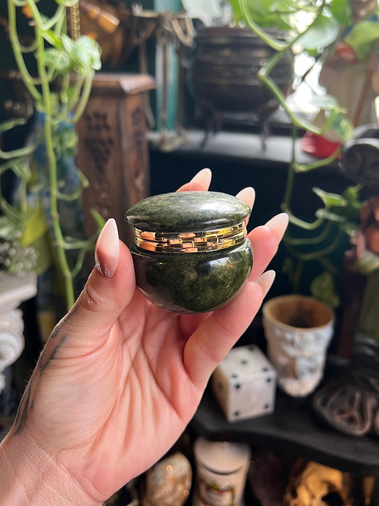 Italian Green Alabaster Trinket Box