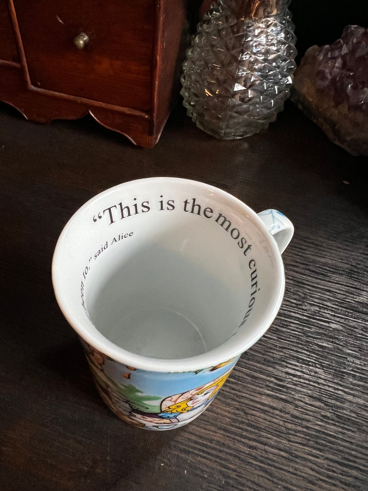 Alice in Wonderland Tea Cup